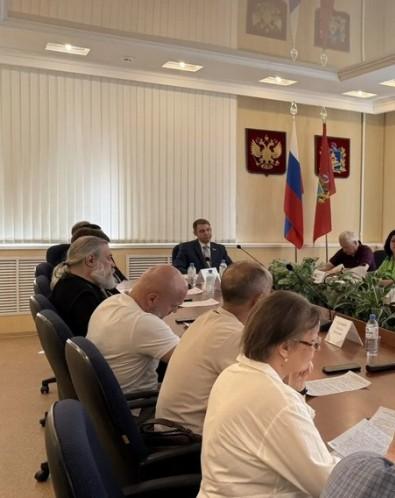 В Брянске прошел круглый стол - Единство народов – сила России